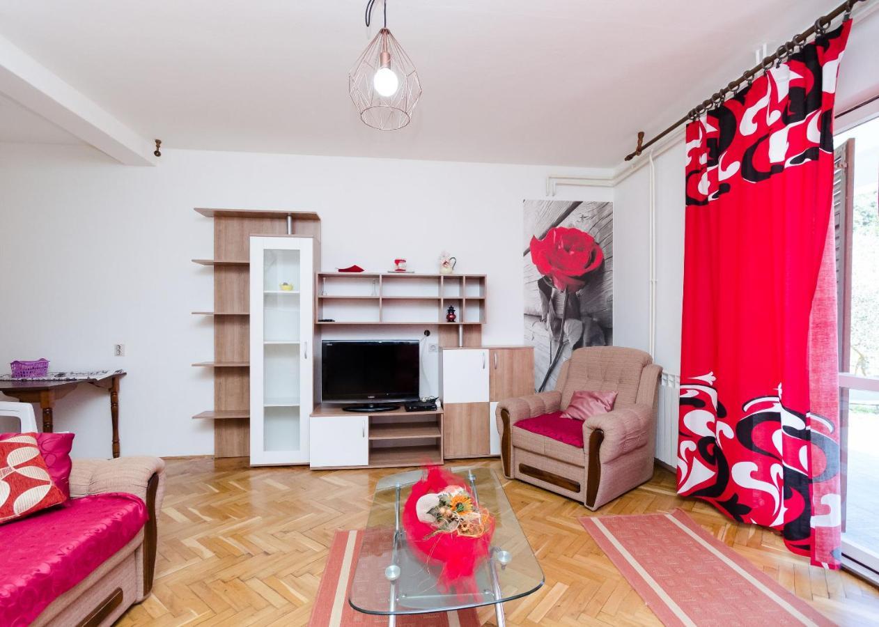 Apartments Vesna Kampor 外观 照片